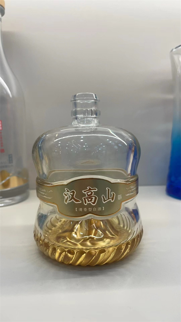 喷涂酒瓶生产厂家